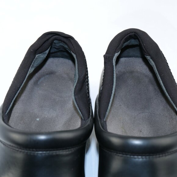 Dansko Womens Kelsey Clog  Size 38 7.5  Black Leather Slip On Casual Work Shoe - Picture 10 of 12